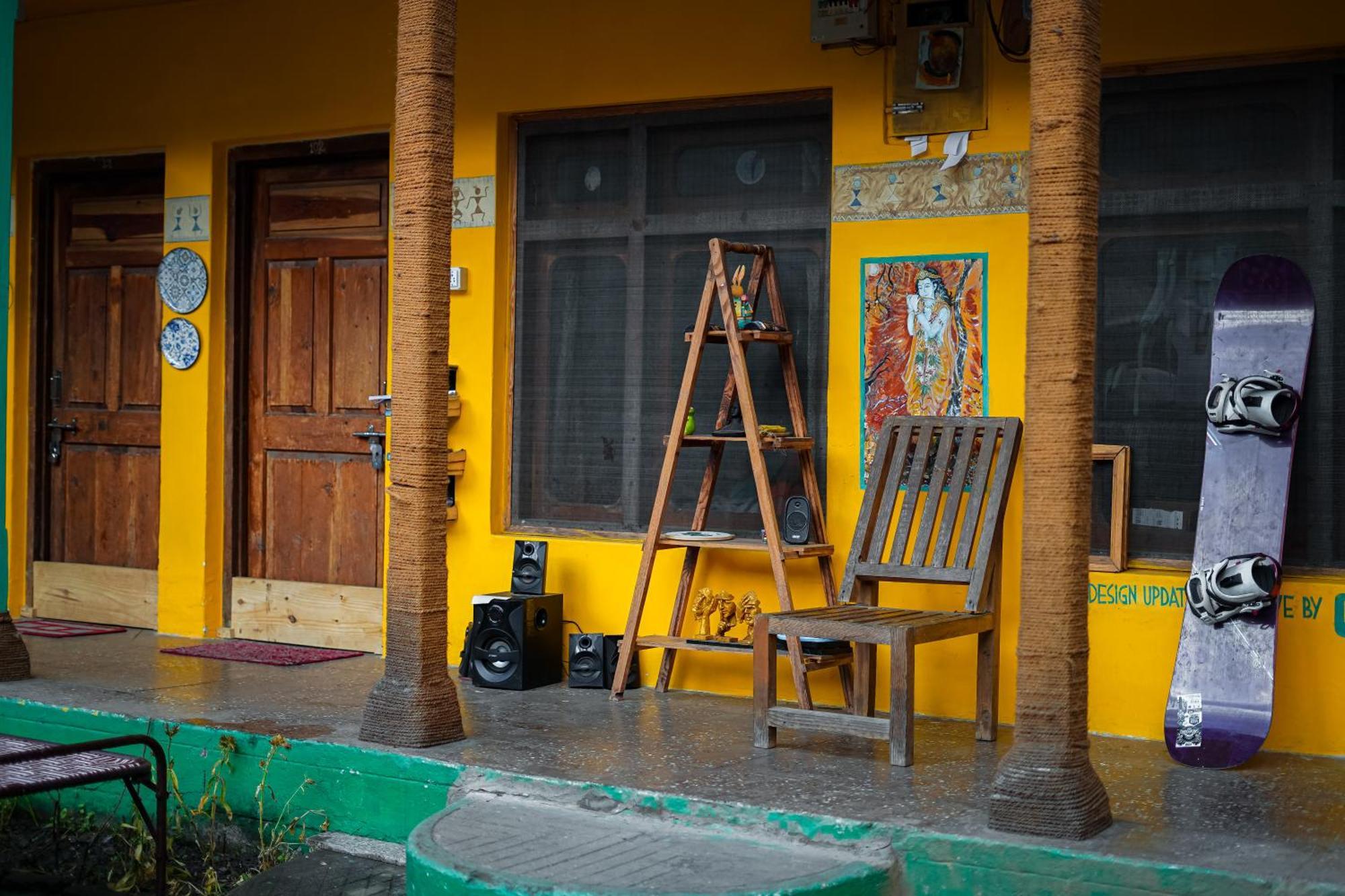 Yaarana Stay & Cafe, Vashisht, Manali Εξωτερικό φωτογραφία