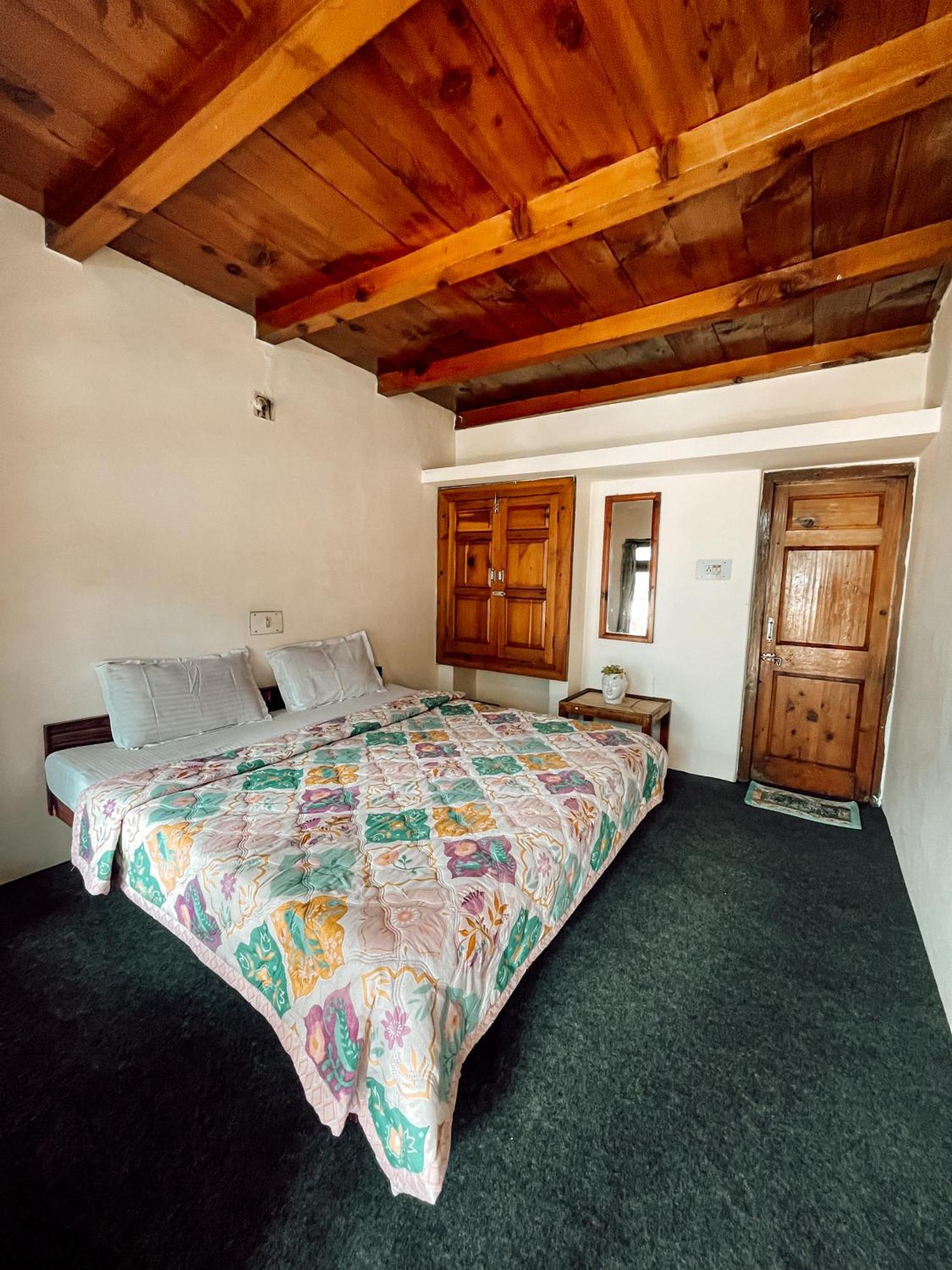 Yaarana Stay & Cafe, Vashisht, Manali Εξωτερικό φωτογραφία