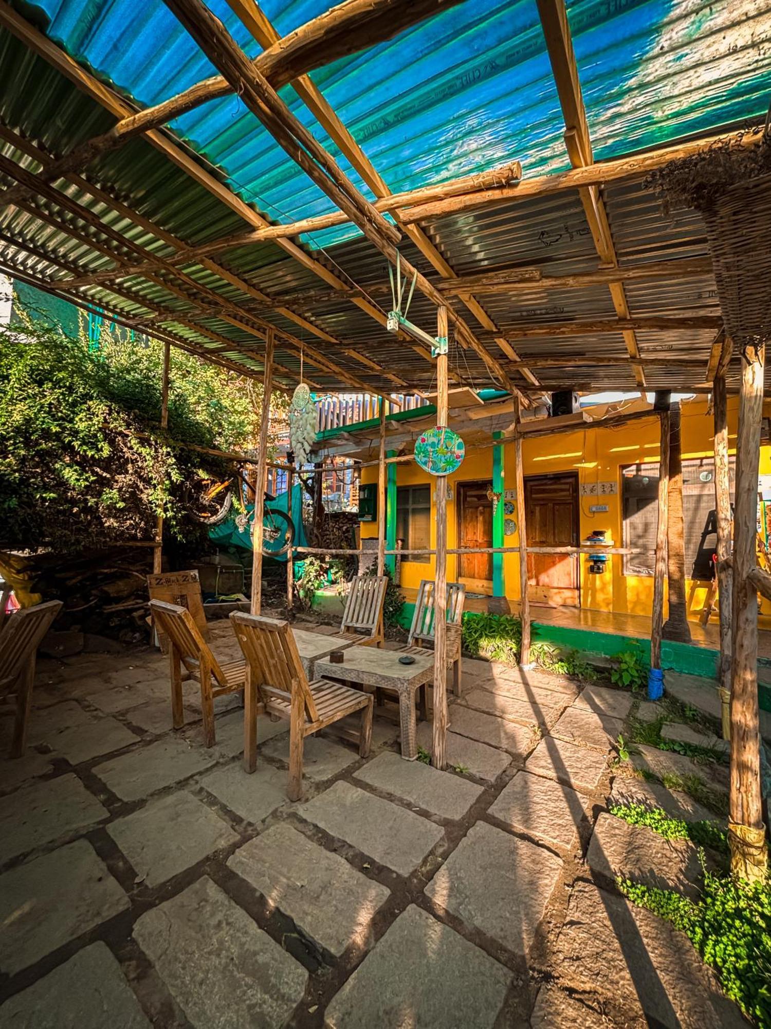 Yaarana Stay & Cafe, Vashisht, Manali Εξωτερικό φωτογραφία